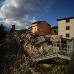Edific danneggiati dal terremoto ad Amatrice, 24 agosto 2016 (FILIPPO MONTEFORTE/AFP/Getty Images)