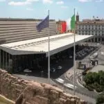 ROMA | Fermato a Termini con 4 smartphone rubati nello zaino: denunciato