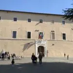 CISTERNA | Bertoldi, Fiorello Galeano, Bianchini e Cottarelli: torna la rassegna “Libris” a Palazzo Caetani