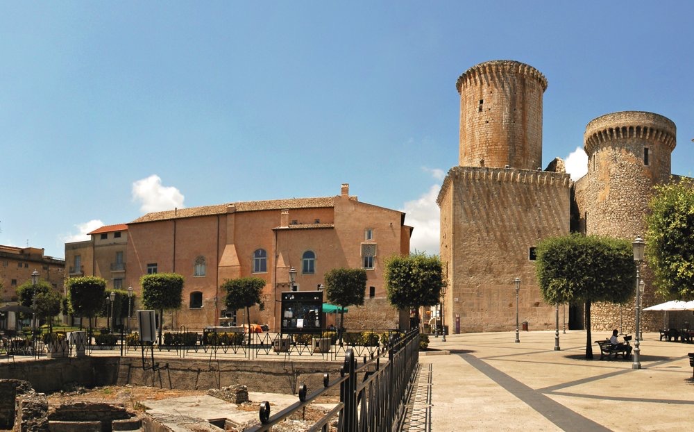 Palazzo Caetani e castello