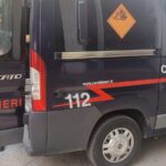 Finti allarmi bomba e minacce nelle scuole in provincia di Ancona, evacuati centinaia di studenti: caccia agli autori delle telefonate