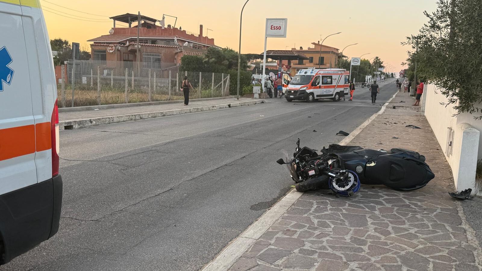 SAN FELICE CIRCEO | Scontro tra auto e scooter, 4 feriti tra cui un ...