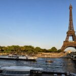 Francia nella morsa del caldo estremo: 40 morti per annegamento, chiudono anche Torre Eiffel e Louvre