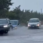 SABAUDIA | Forte maltempo, careggiata allagata sul lungomare