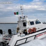 Motoscafo in avaria al largo di Casuzze, gettati in mare 665mila euro: indaga la Procura di Ragusa