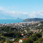 MINTURNO | Travel podcasting: su Loquis un viaggio audio tra litorali da bandiera blu, archeologia romana e borghi collinari