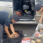+++VIDEO+++ CIVITAVECCHIA | Quasi 9 chili di tabacco nascosti nei bagagli: sanzioni per oltre 43mila euro